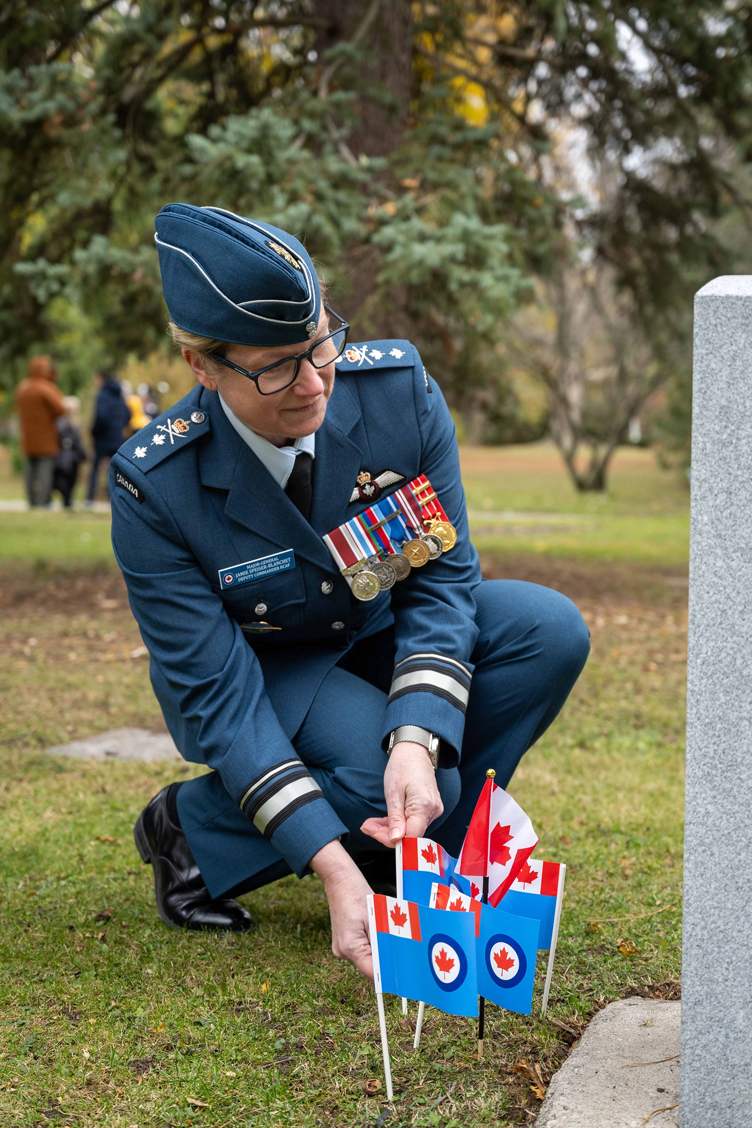 08 20180111RemembranceDay_PostCeremony_4