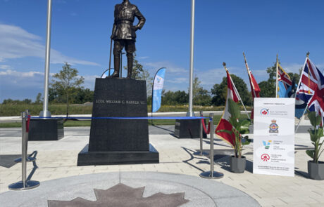 BarkerUnveiling_Community_4